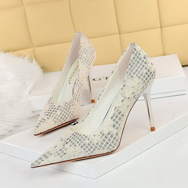 

Lace Stiletto Court Pumps, Beige