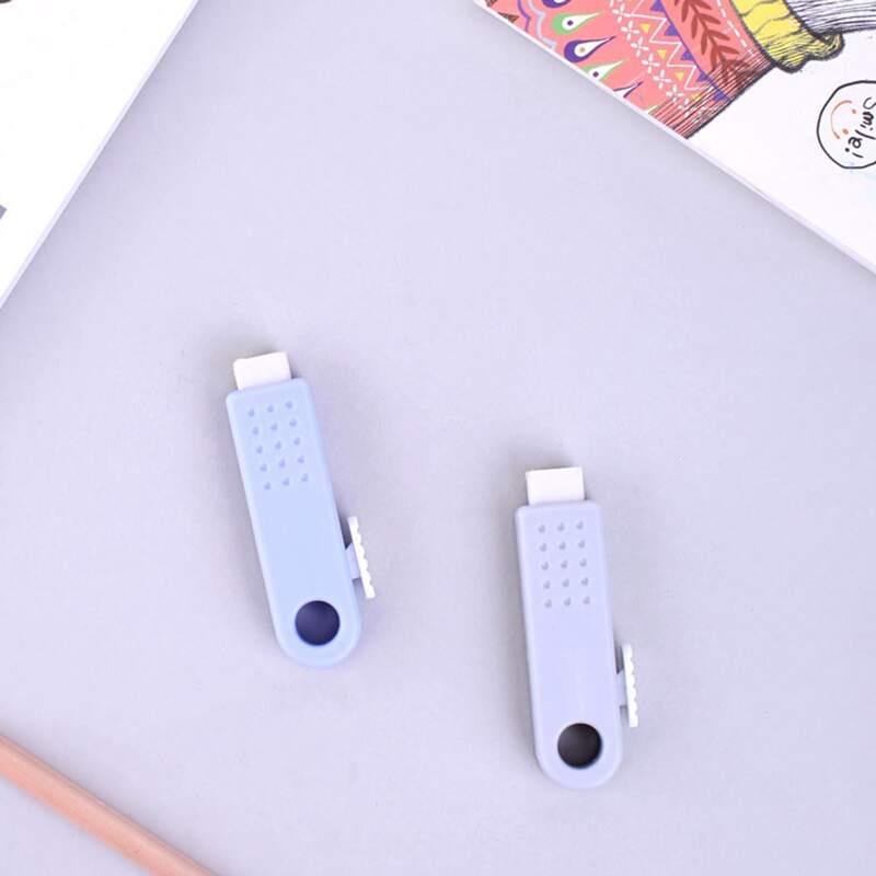 

1pc Random Push Type Eraser, Multicolor