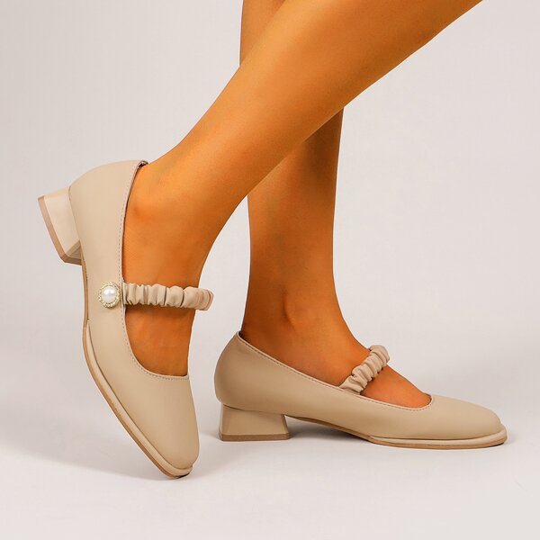 

Pearls Decor Square Toe Flats, Apricot