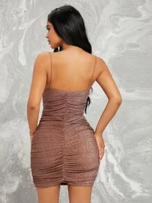 SHEIN SXY Brokatowa sukienka z marszczonymi detalami - Kolor khaki - Zobacz 2