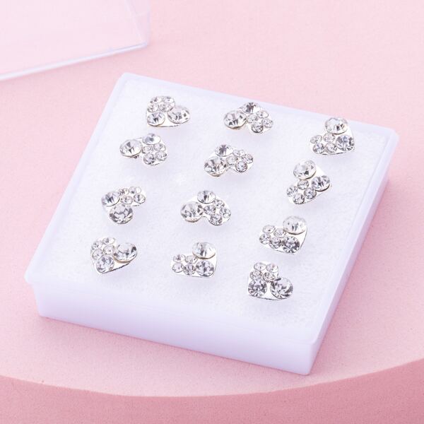 

6pairs Girls Rhinestone Heart Decor Stud Earrings, Silver