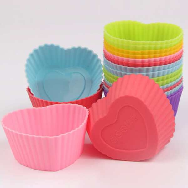 

1pc Heart Shaped Random Color Cupcake Mold, Multicolor