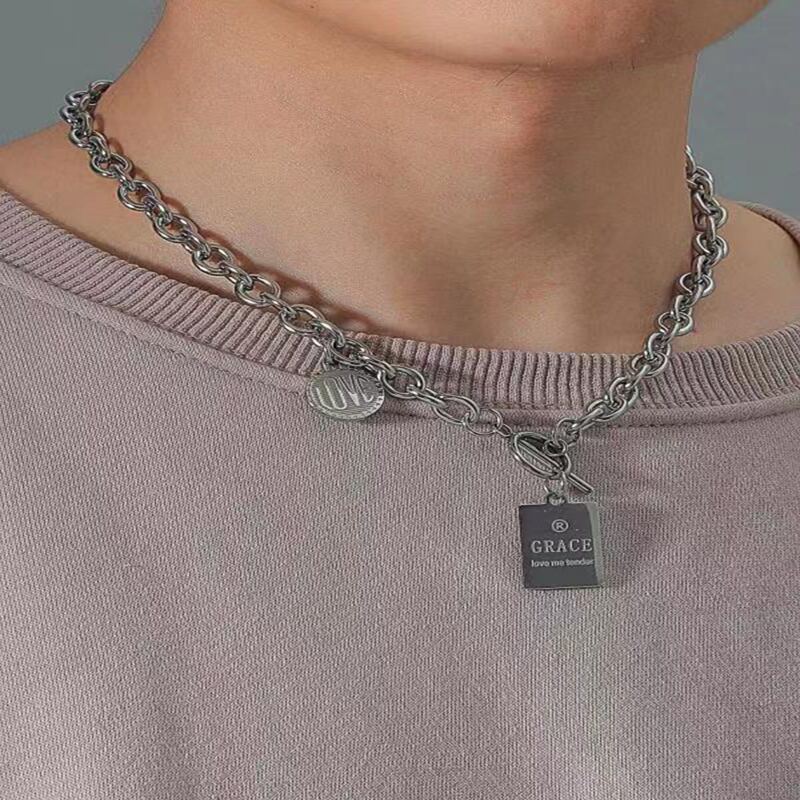 

Guys Geo Pendant Chain Necklace, Silver