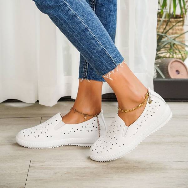 

Minimalist Hollow Out Flats, White