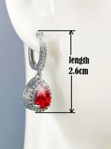 方晶鋯石水滴墜飾耳環 - 紅色 - 查看 4