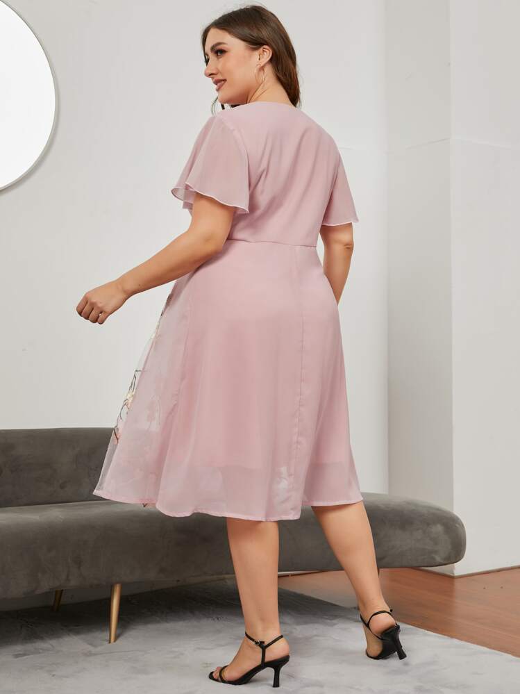 DreamSkyne Plus Chiffon Plants Embroidered Appliques Midi Dress, Elegant Women Dress - Pink - View 2