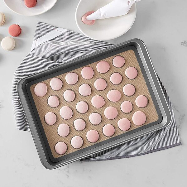 

1pc Silicone Baking Mat, Brown
