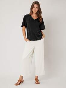 MOTF PREMIUM RELAXED FIT BUTTERFLY SLEEVE TOP - Black - View 3