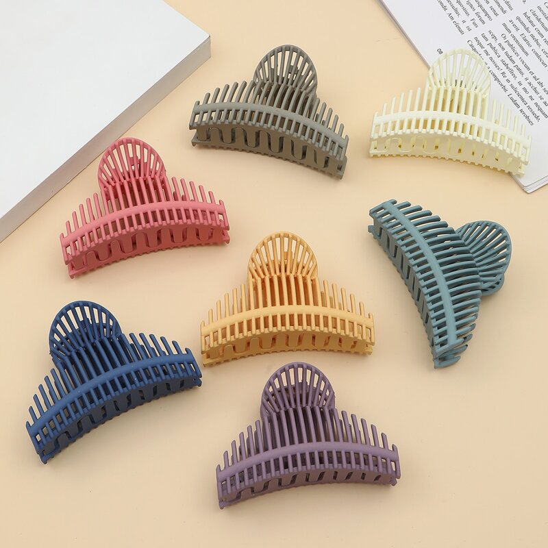 

2pcs Random Simple Hair Claw, Multicolor