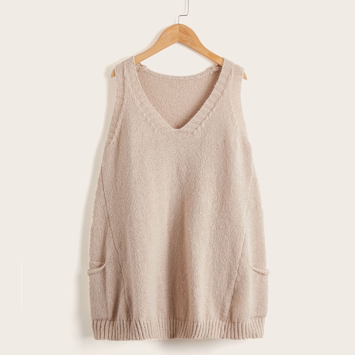 Вязаный жилет с карманами для девочек