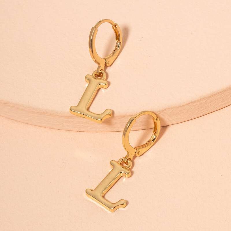 

Letter Design Earrings, Gold