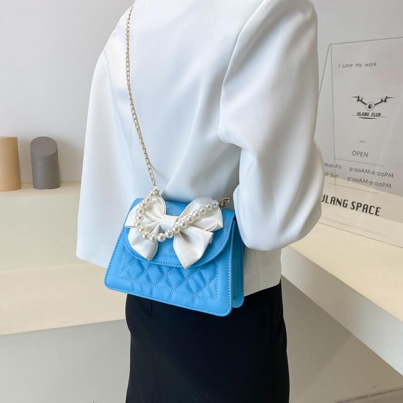 

Bow Decor Quilted Flap Satchel Bag, Blue