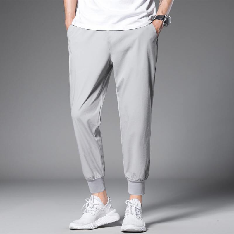

Guys Solid Drawstring Crop Carrot Pants, Grey
