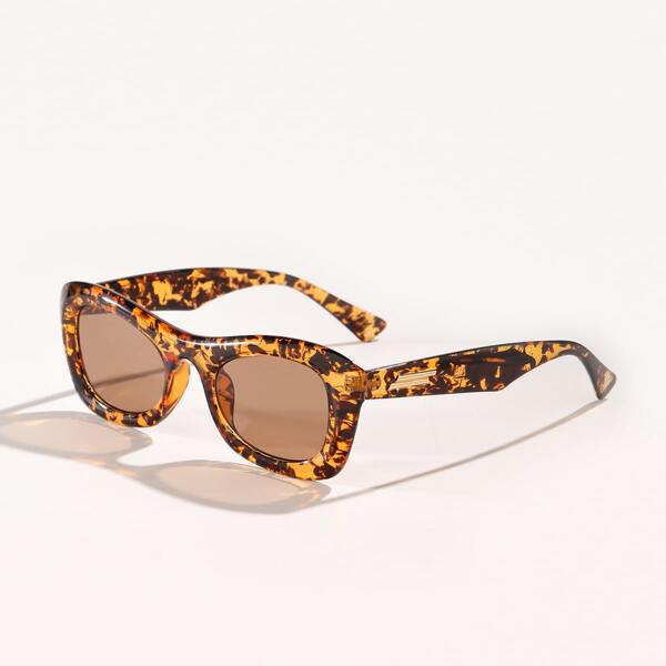 

Tortoiseshell Frame Sunglasses