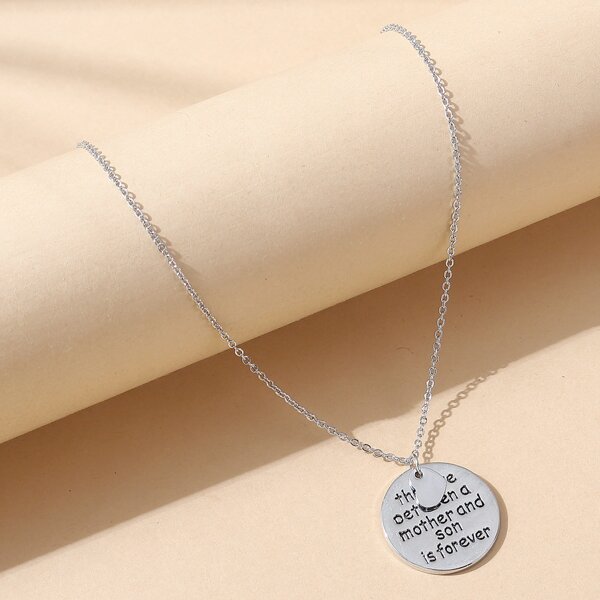 

Round Pendant Necklace, Silver