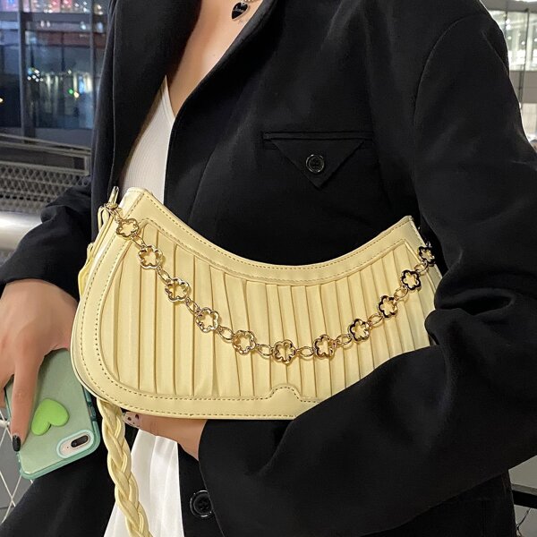 

Chain Decor Ruched Baguette Bag, Yellow