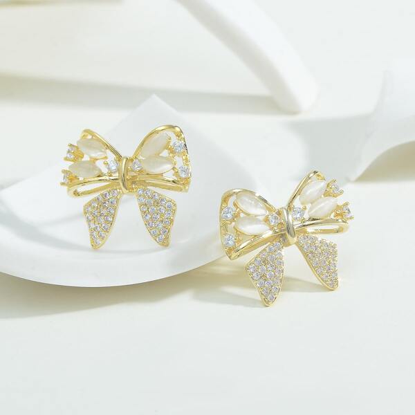 

14K Gold Plated Bow Knot Stud Earrings