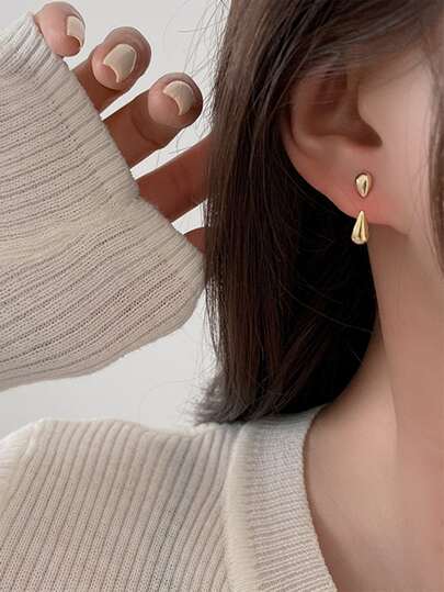 水滴ピアスの画像