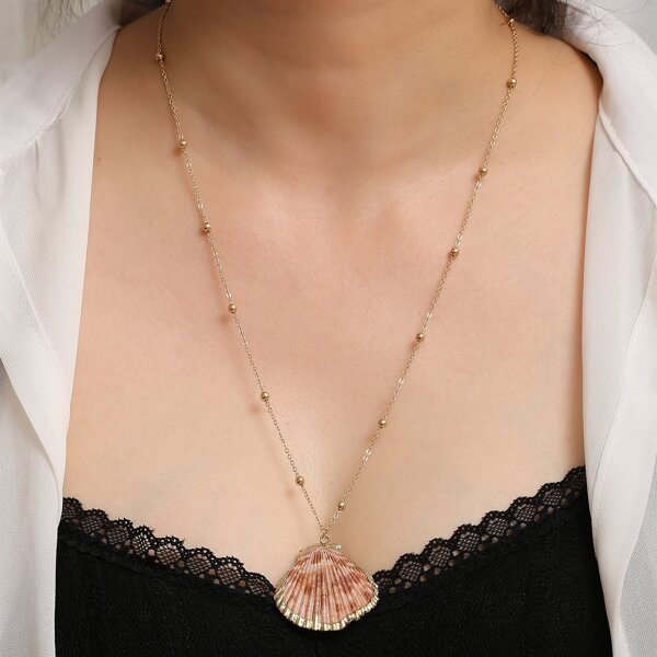 

Shell Charm Necklace, Multicolor