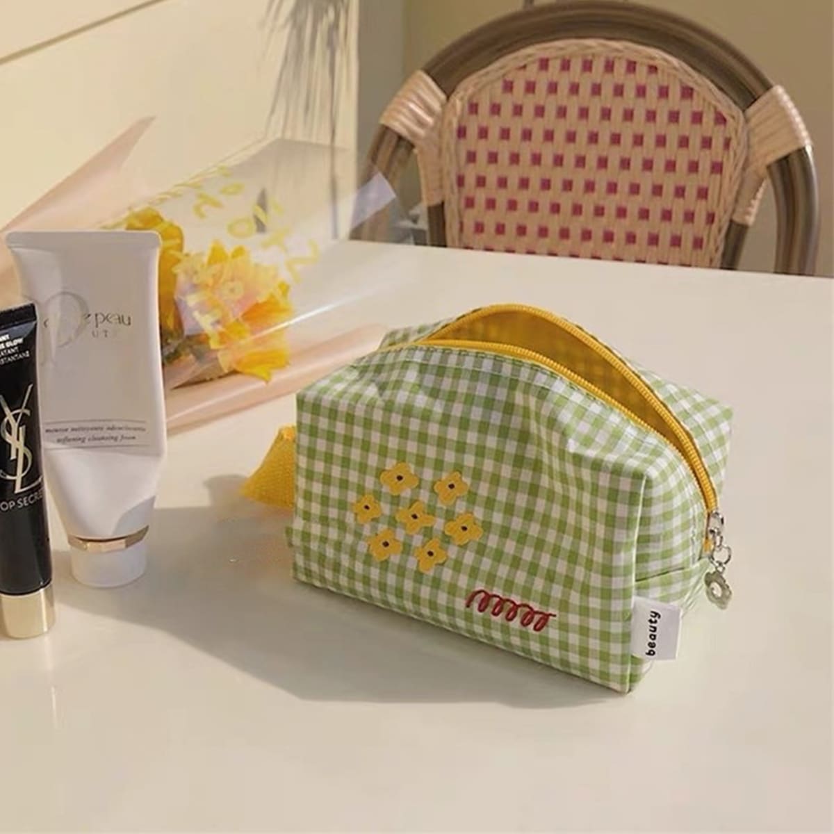

1pc Flower Pattern Square Makeup Bag, Green
