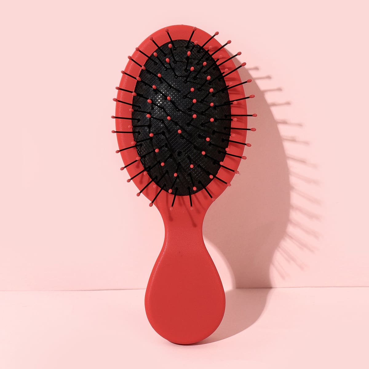 

1pc Solid Hair Brush, Red