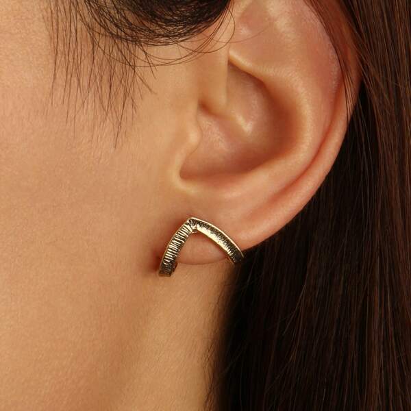 

Minimalist Stud Earrings, Gold