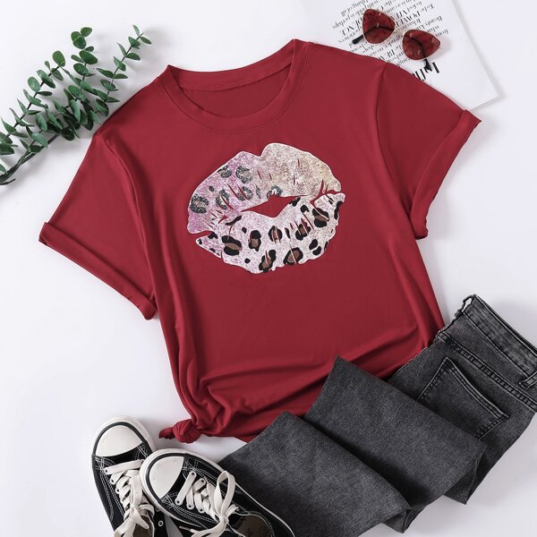 

Plus Lip Print Short Sleeve Tee, Red
