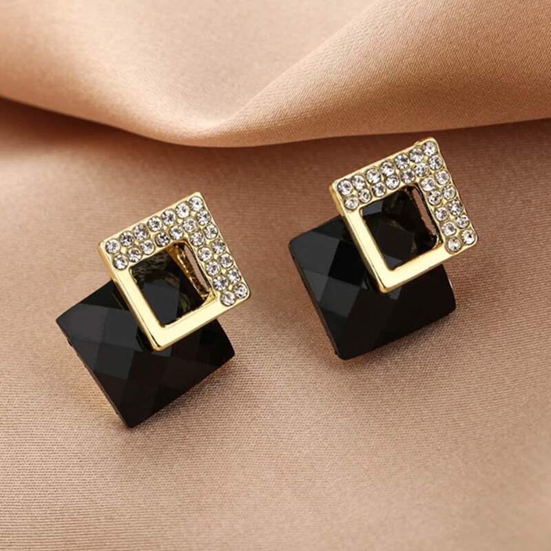 

Rhinestone Stud Earrings, Black