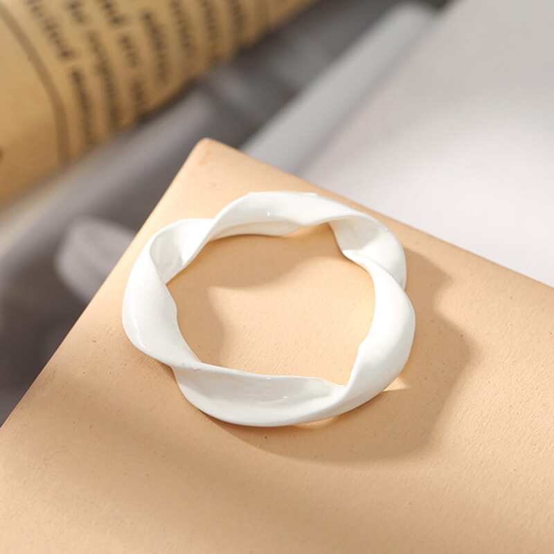 

1pc Minimalist Ring, White