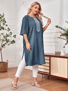 Mulvari Plus Polka Dot Contrast Lace Detail Split Hem Top - Dusty Blue - View 5