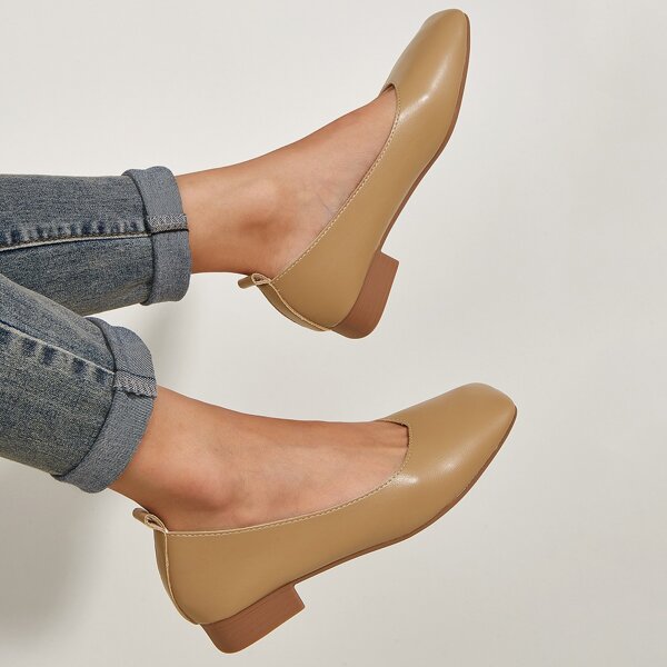 

Minimalist Square Toe Flats, Khaki