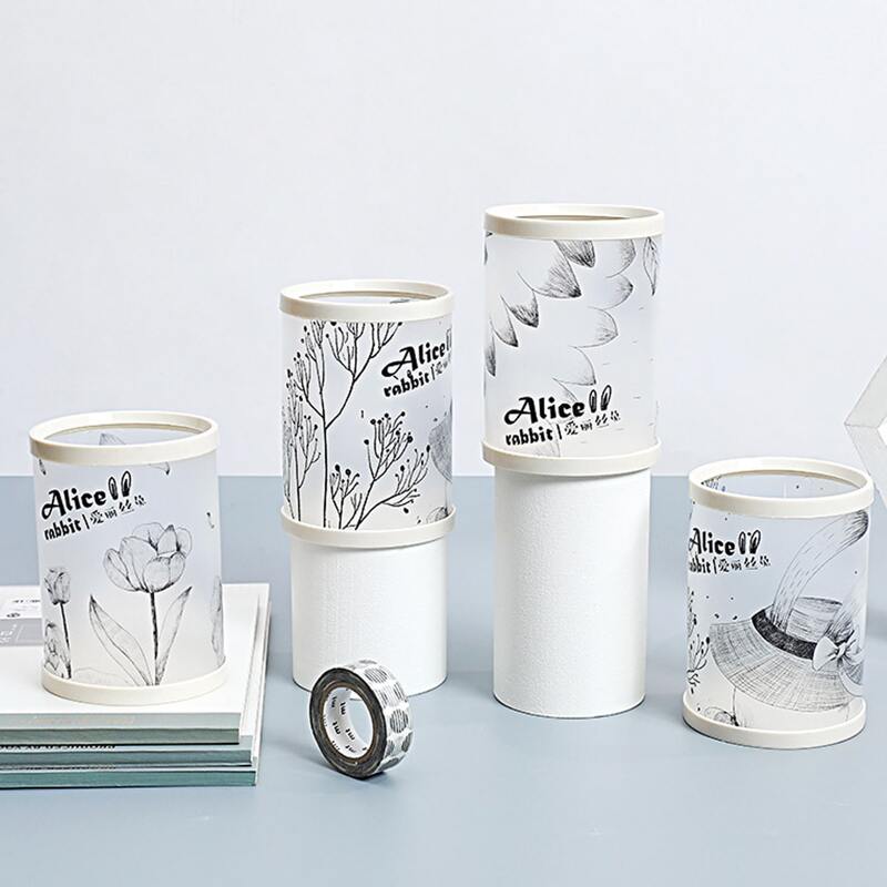 

1pc Flower Print Random Pen Holder, White