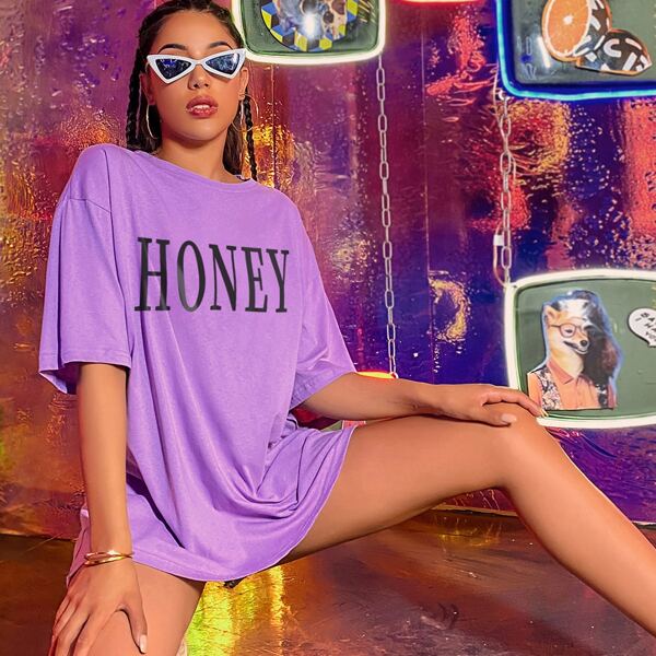 

Letter Graphic Oversized Tee, Purple