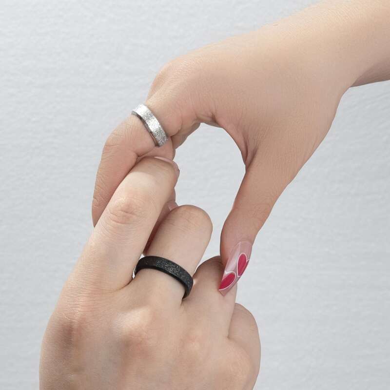 

2pcs Simple Ring, Black and white