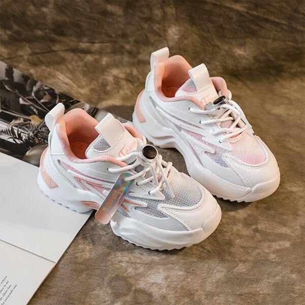 

Girls Holographic Mesh Panel Chunky Sneakers, White