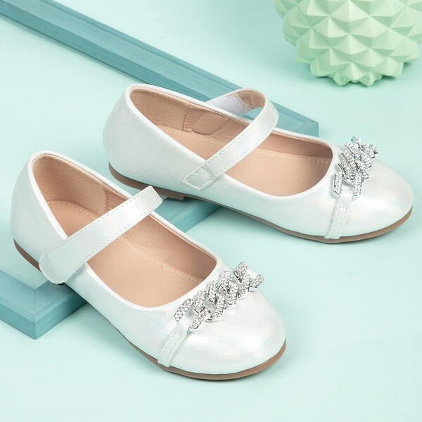 

Girls Rhinestone Decor Velcro Strap Flats, Silver
