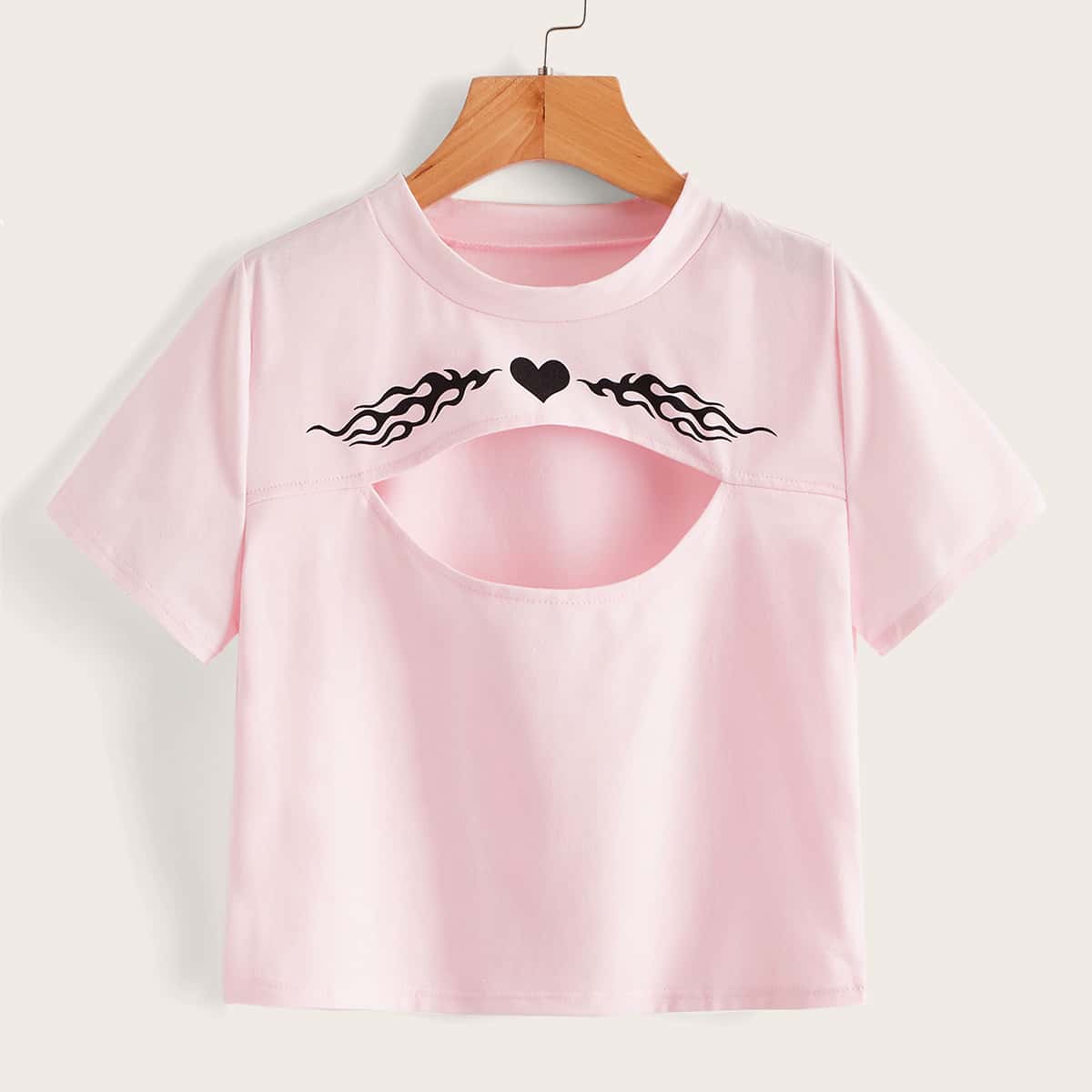 

Heart Graphic Cut Out Crop Tee, Baby pink