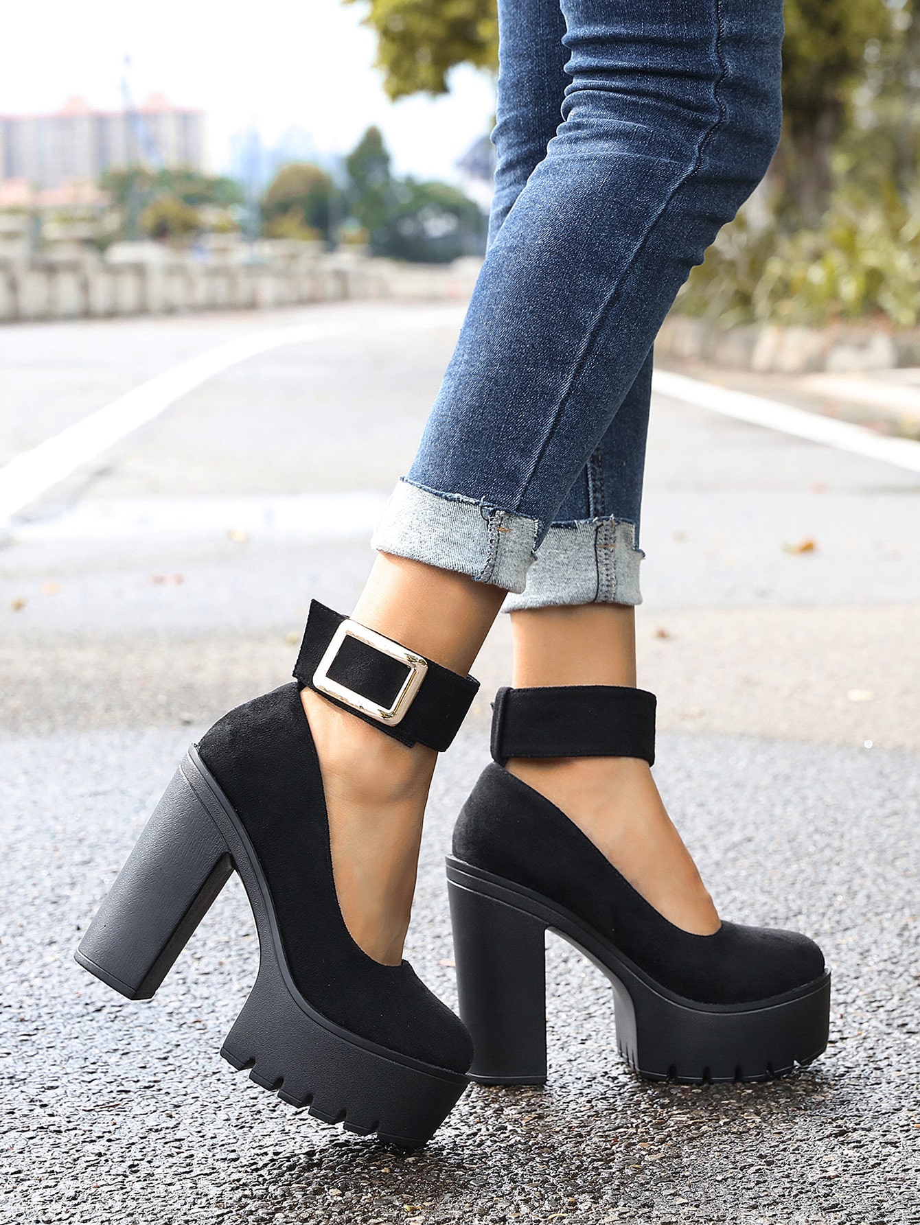 ankle strap platform chunky pumps