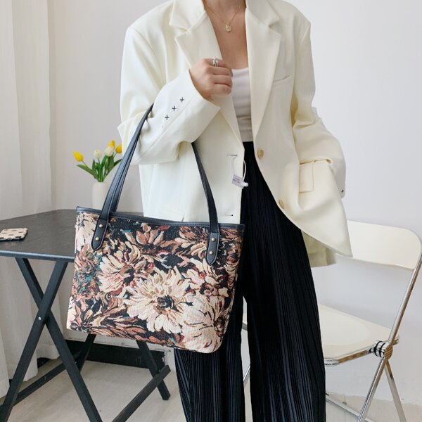 

Floral Pattern Shoulder Tote Bag, Multicolor