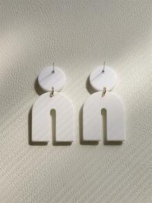 Bông tai hình học thả - trắng - Xem 2