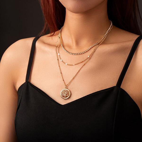 

Round Pendant Layered Necklace, Gold