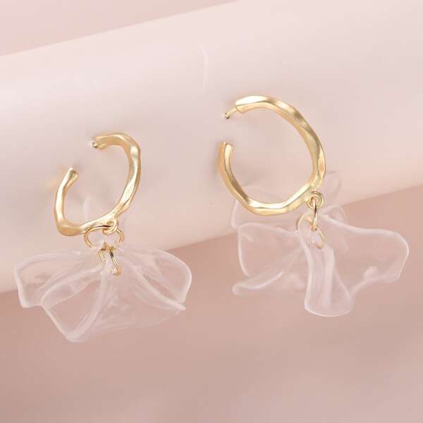 

Clear Petal Drop Earrings