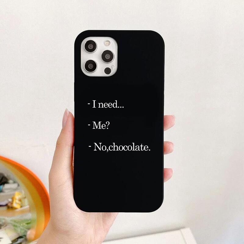 

Letter Graphic Phone Case, Black and white