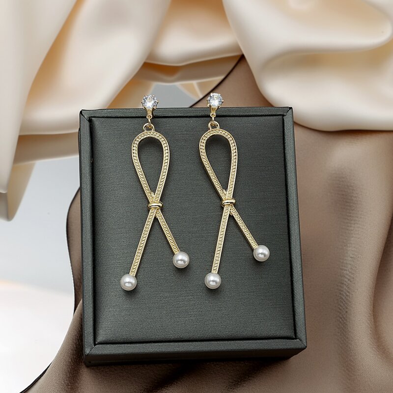 

Faux Pearl Decor Earrings, Gold