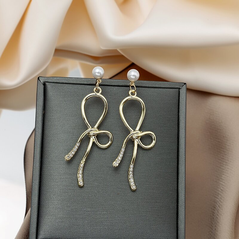 

Bow Drop Earrings, Gold