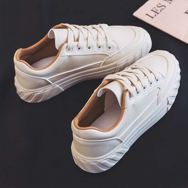 

Men Minimalist Skate Shoes, Beige