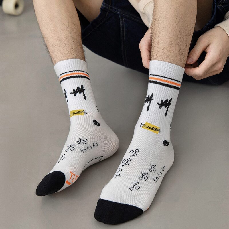 

Guys Letter Graphic Crew Socks, White