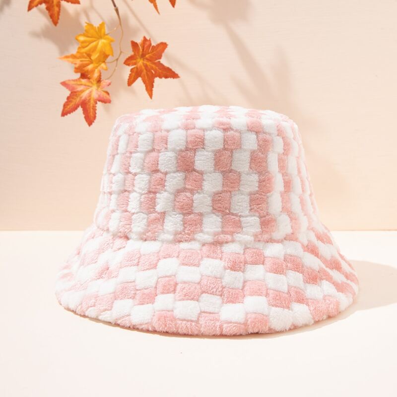 

Fluffy Plaid Pattern Bucket Hat, Pink
