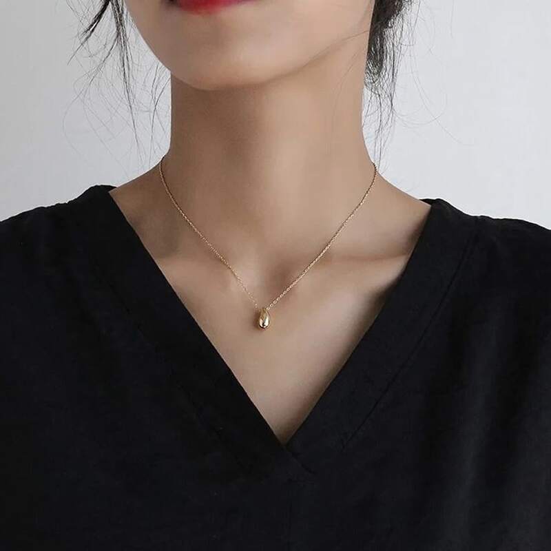 

1pc Minimalist Pendant Necklace, Gold