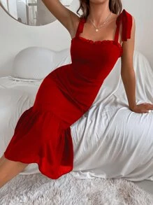 SHEIN Privé Knot Strap Mermaid Hem Cami Dress - Red - View 3